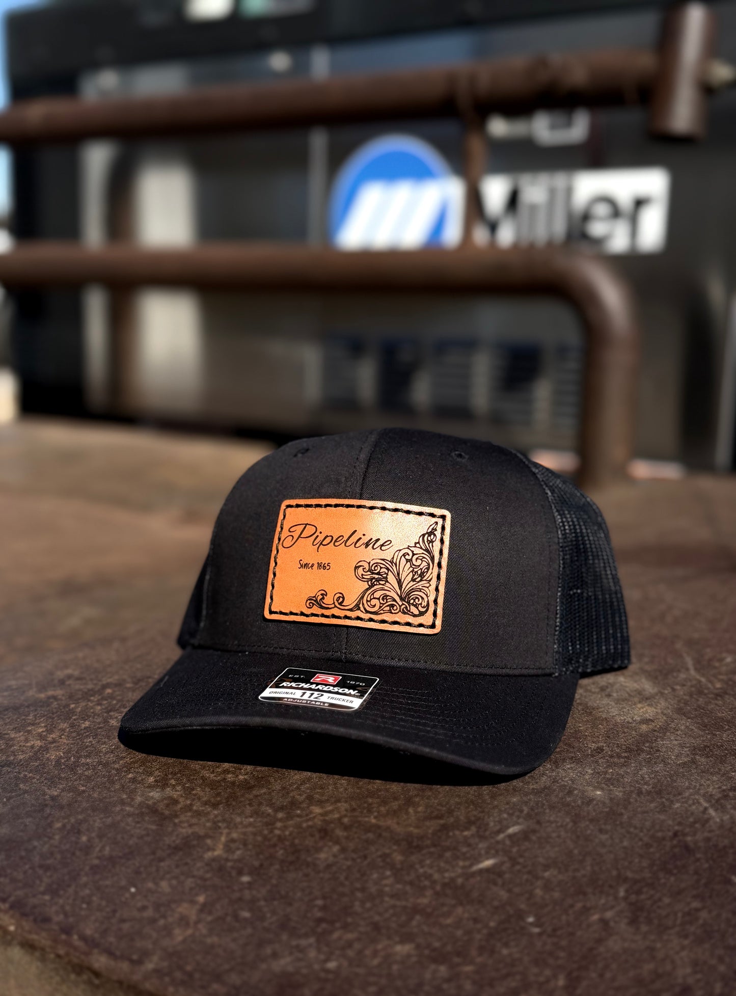 Pipeline Leather Engraved Hat - Black/Tan