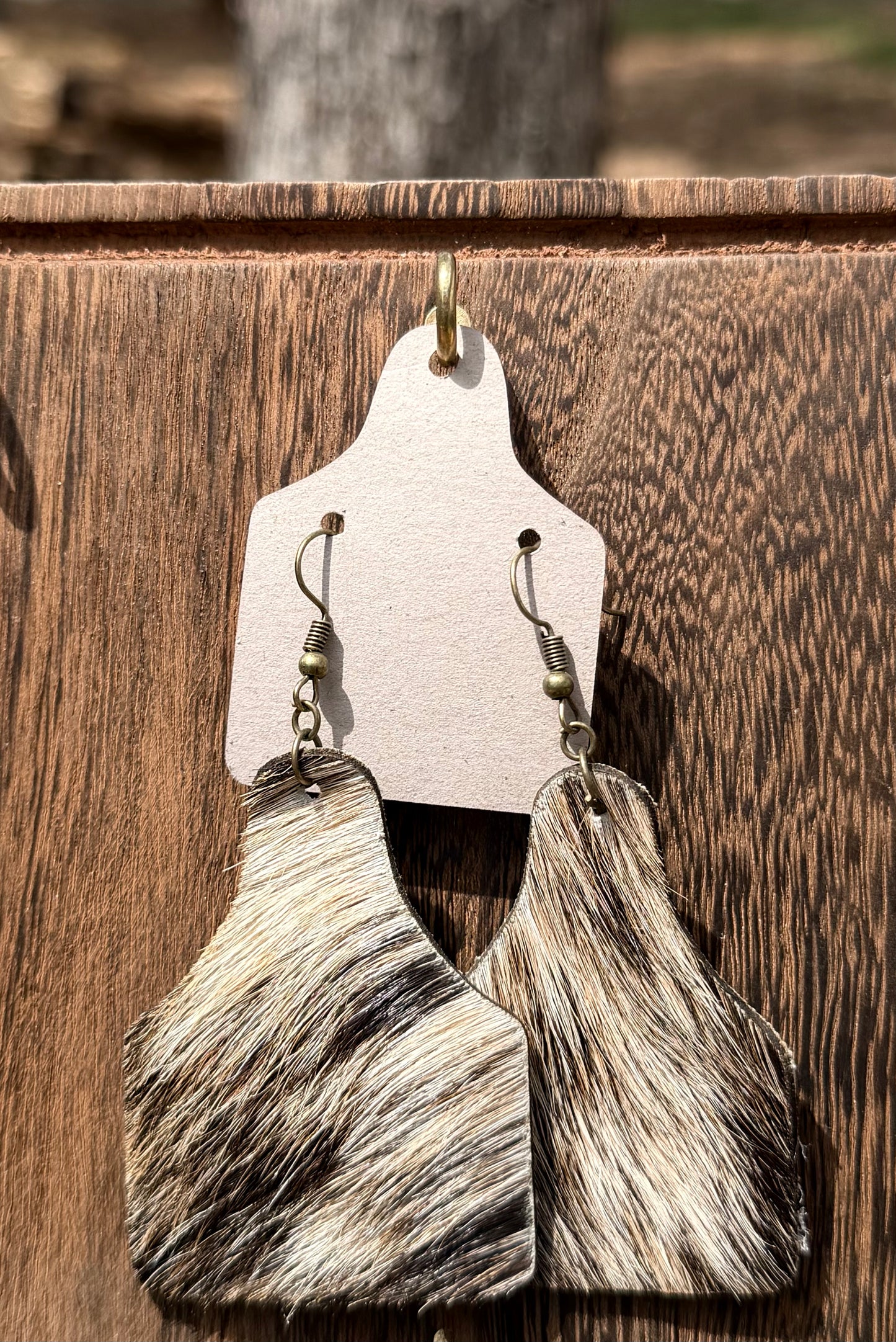 Cowhide Cowtag Earrings - Speckled Light Brown