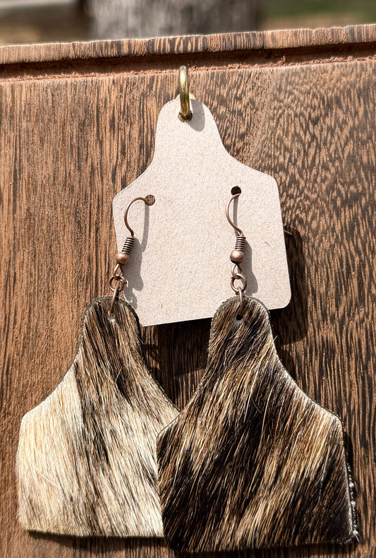 Cowhide Cowtag Earrings - Speckled Light Brown